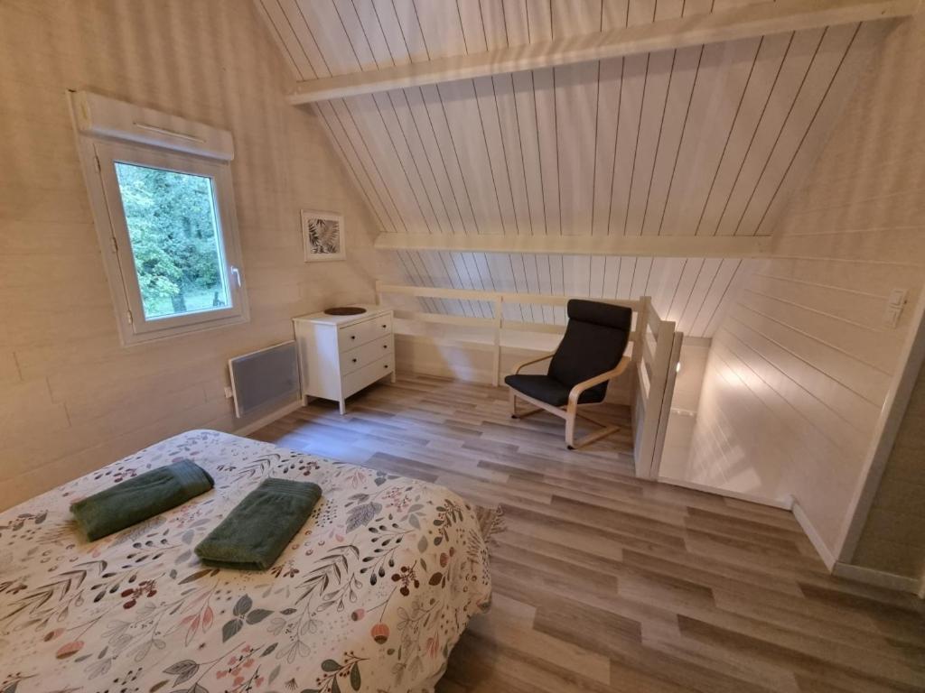 Les Chalets De Saumur, Piscine & Parc Boise, 100M Du Cadrenoir Exteriér fotografie