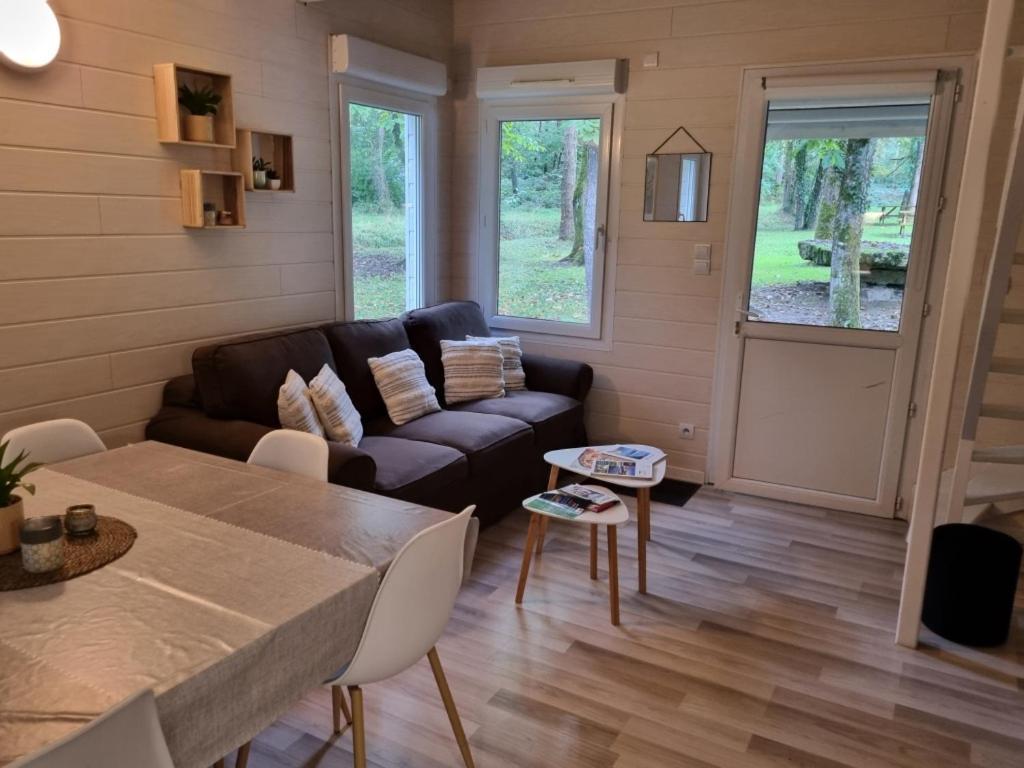 Les Chalets De Saumur, Piscine & Parc Boise, 100M Du Cadrenoir Exteriér fotografie