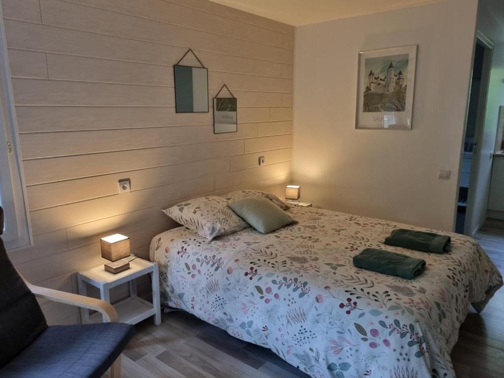 Les Chalets De Saumur, Piscine & Parc Boise, 100M Du Cadrenoir Exteriér fotografie