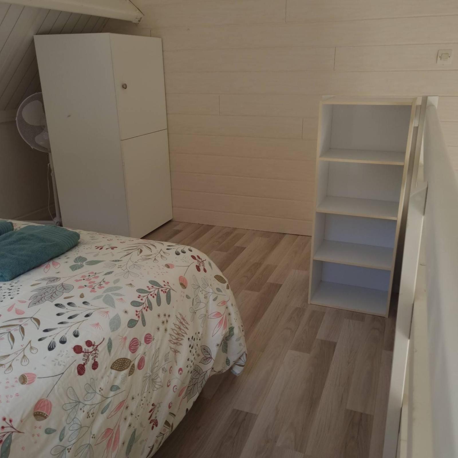 Les Chalets De Saumur, Piscine & Parc Boise, 100M Du Cadrenoir Pokoj fotografie