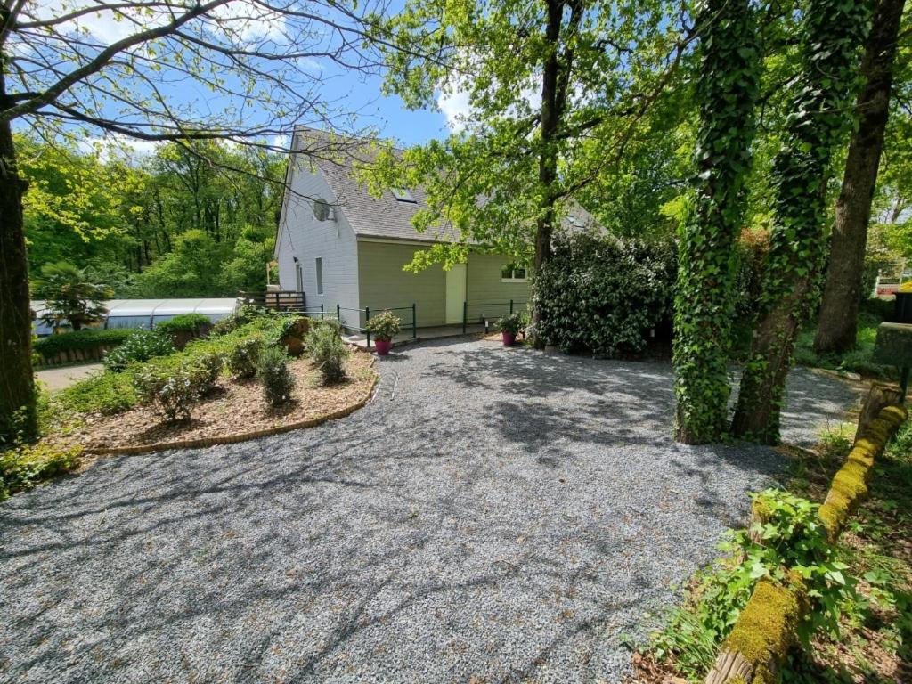 Les Chalets De Saumur, Piscine & Parc Boise, 100M Du Cadrenoir Exteriér fotografie