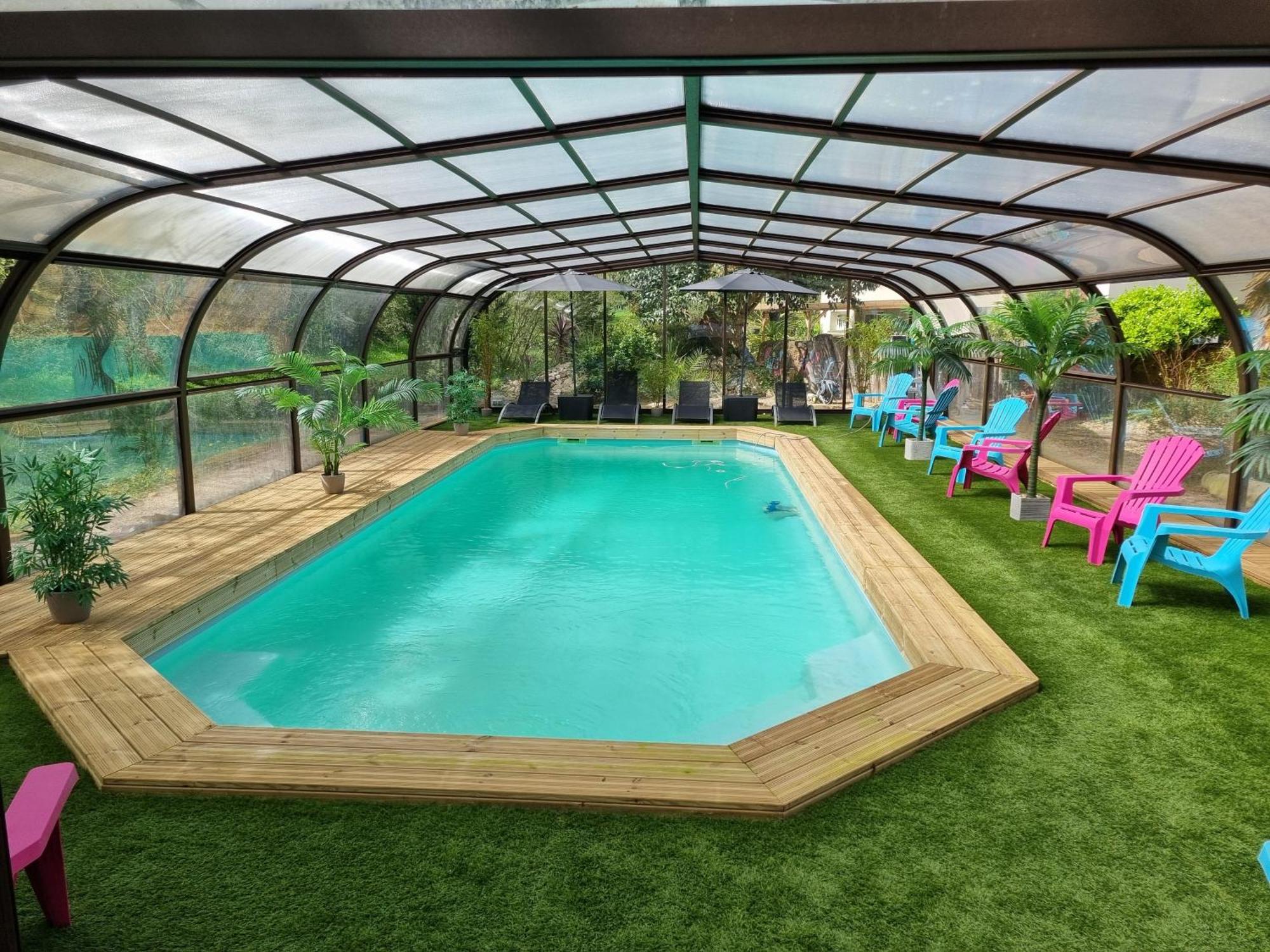 Les Chalets De Saumur, Piscine & Parc Boise, 100M Du Cadrenoir Exteriér fotografie