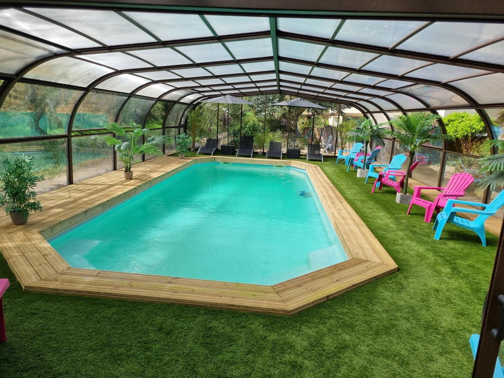 Les Chalets De Saumur, Piscine & Parc Boise, 100M Du Cadrenoir Exteriér fotografie